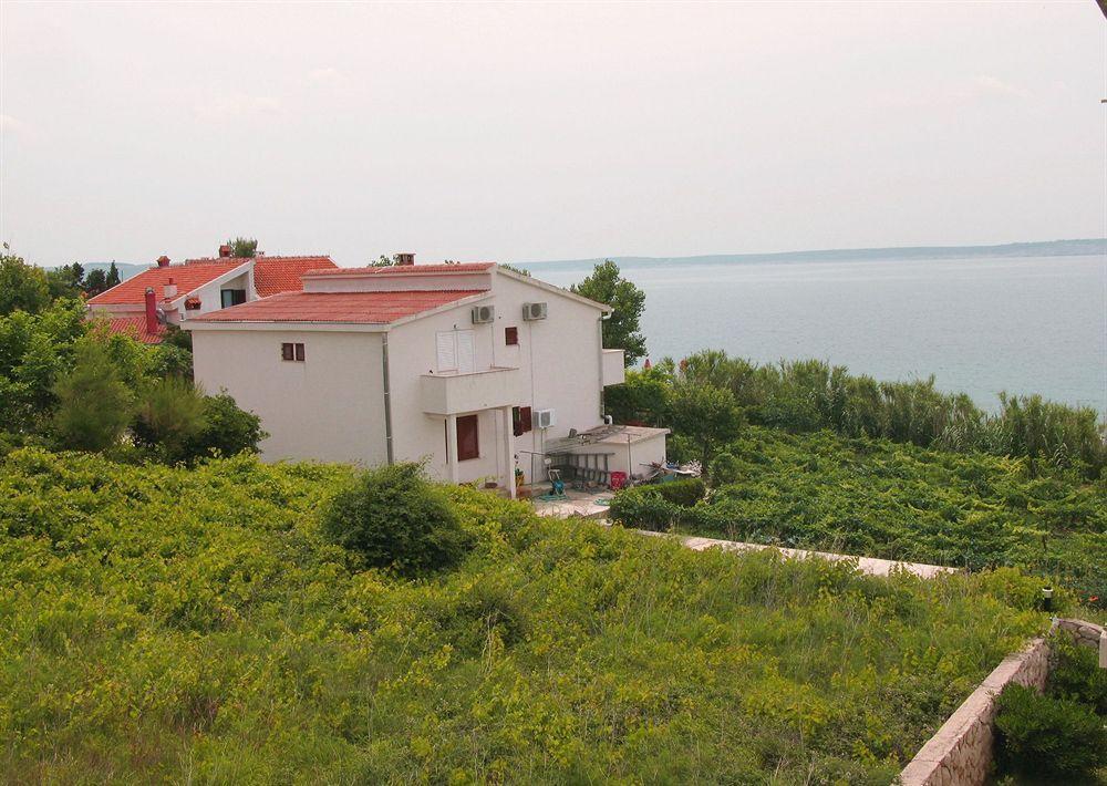 Hotel Vila 4M Ražanac Екстериор снимка