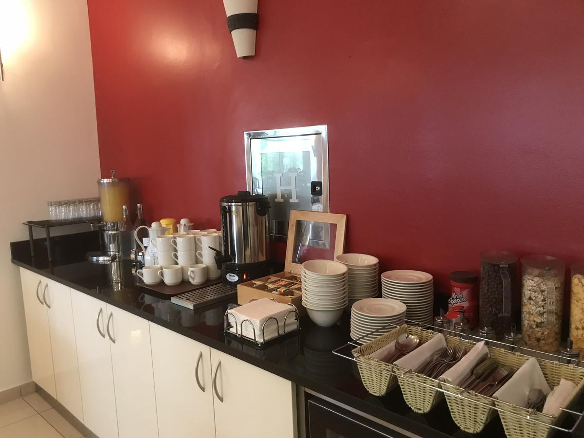 Hotel Vila 4M Ražanac Екстериор снимка
