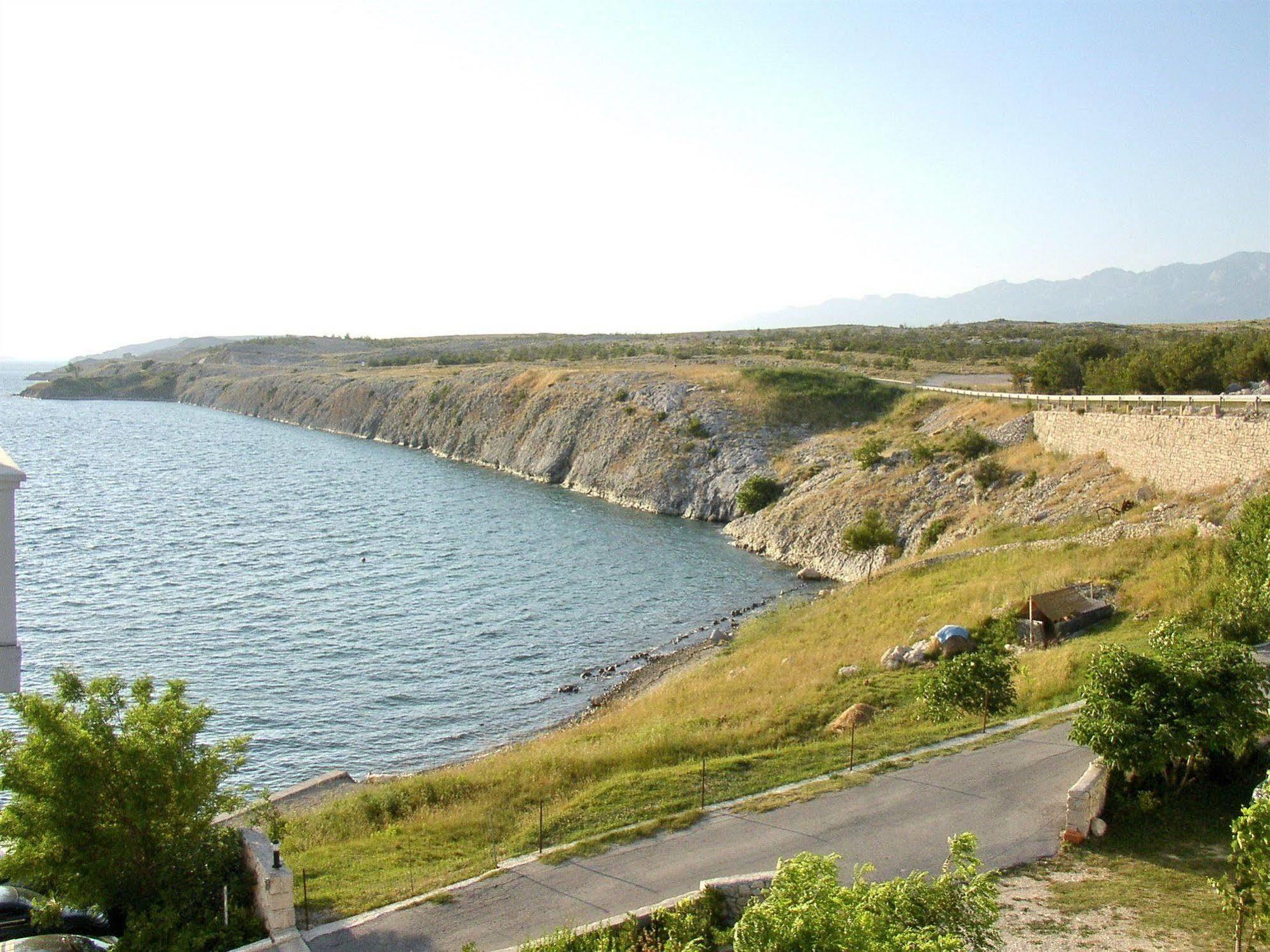 Hotel Vila 4M Ražanac Екстериор снимка